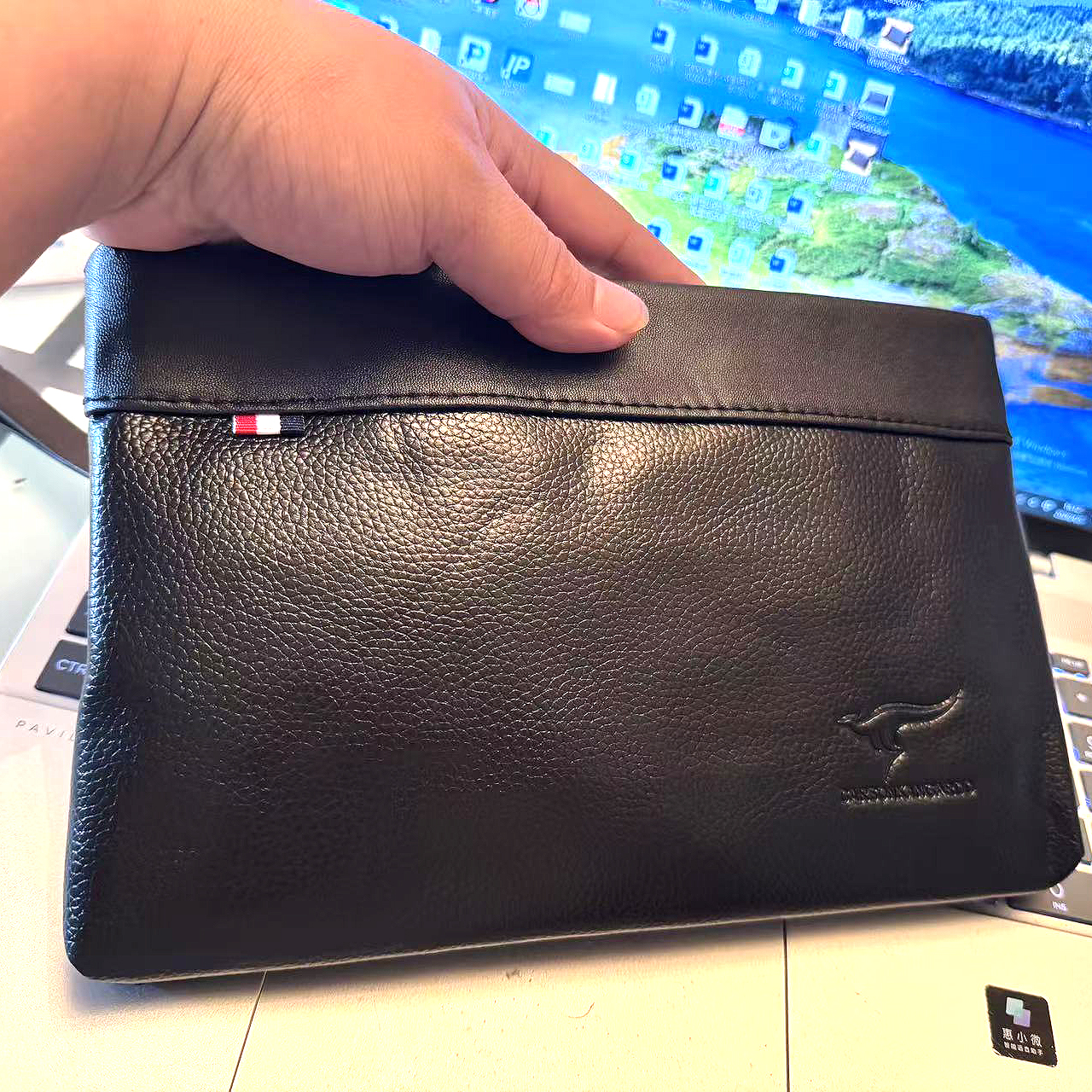 Luxury Bags Photos - Large Capacity Leather Clutch Bag for