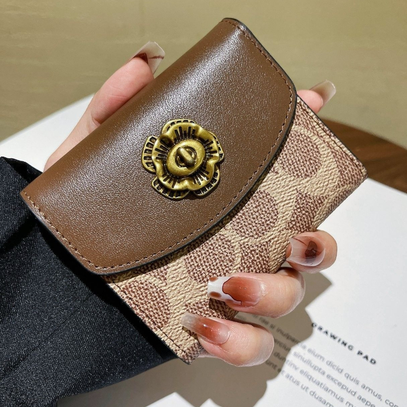 Luxury Bags Photos - High End Camellia Organ Card Bag