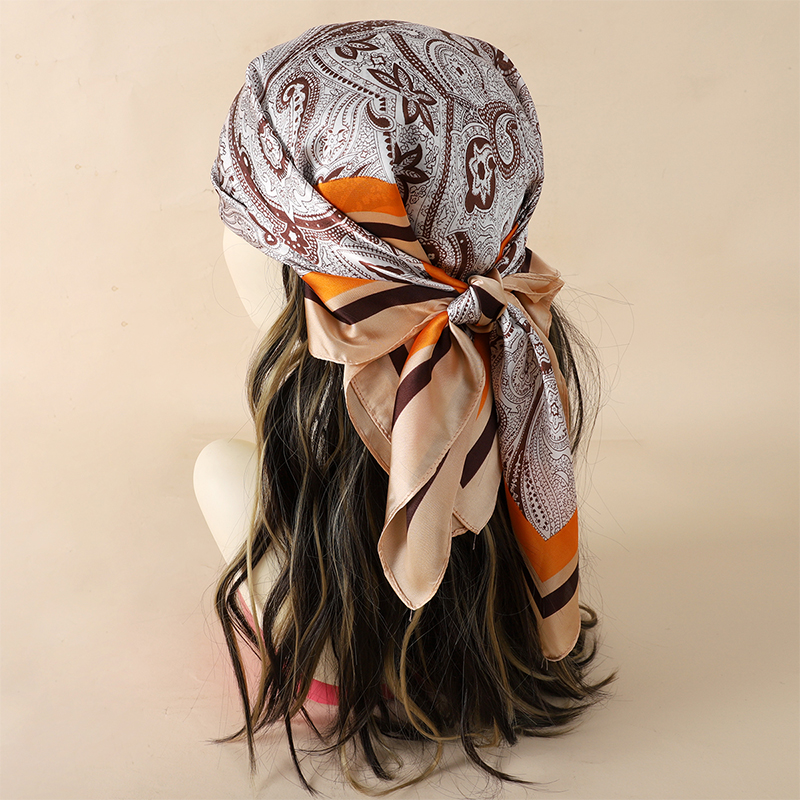 Luxury Women Silk Square Scarf – Luxury Bags Trending Bewertung und Preis