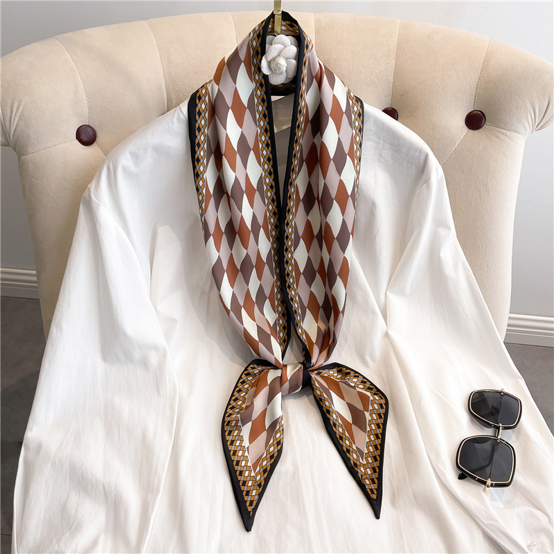 Fashion Print Long Silk Scarf  – Luxury Bags Trending Bewertung und Preis