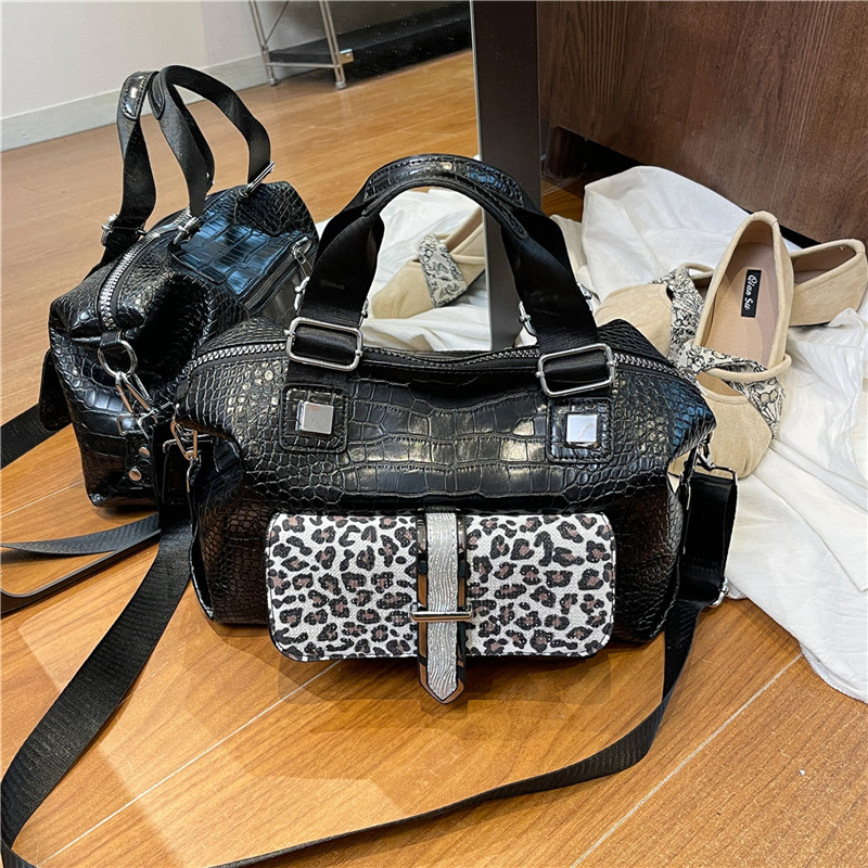 Silver Handbag Luxury Bag Blac – Luxury Bags England Bewertung und Preis
